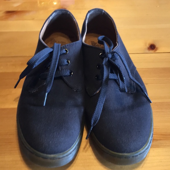 dr martens delray canvas